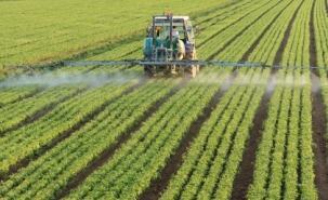 O veneno à nossa mesa: Brasil, um país envenenado por agrotóxicos