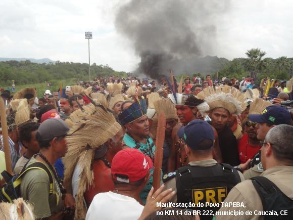 Manifestação do Povo TAPEBA, no KM 14 da BR 222, município de Caucaia, Ceará