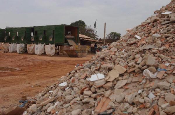 Resíduos da construção civil, resíduos de construção, Resíduos de construção civil e demolição, resíduos de construção civil e demolição, reciclagem de resíduos de construção civil e demolição, Reciclagem de Entulho na Construção Civil, entulo, recilagem de entulho