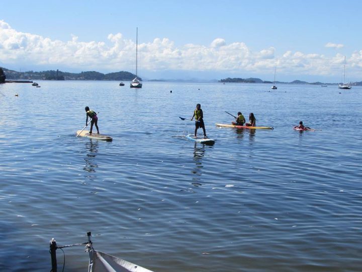 Poluição na baía da Guanabara. Foto: Movimento Baía Viva