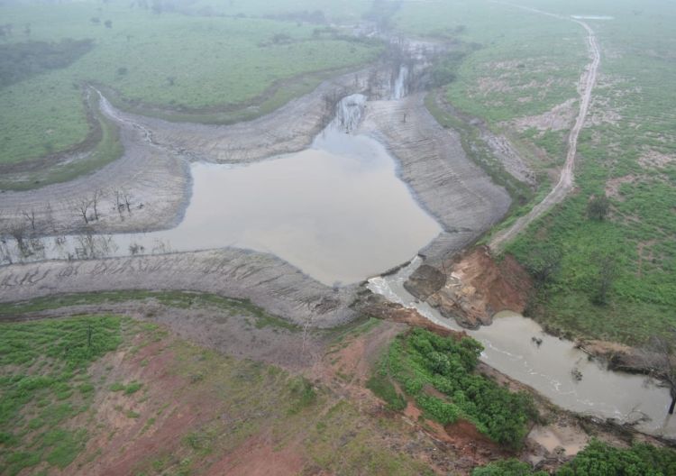 barragem do Quati, BA, rompida